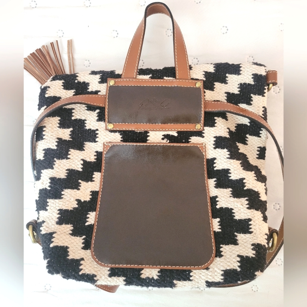🎉Patricia Nash Casoli Bag 🎉DESIGNER CLEARANCE DEAL - Picture 2 of 10